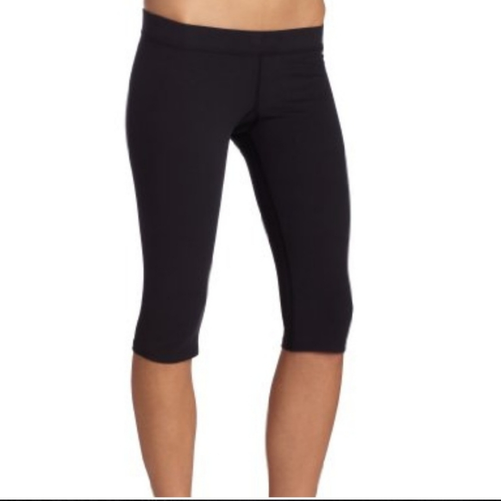 Fila Running Black Athletic Cropped Leggings Size Medium